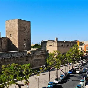 Apartman Castle, Bari